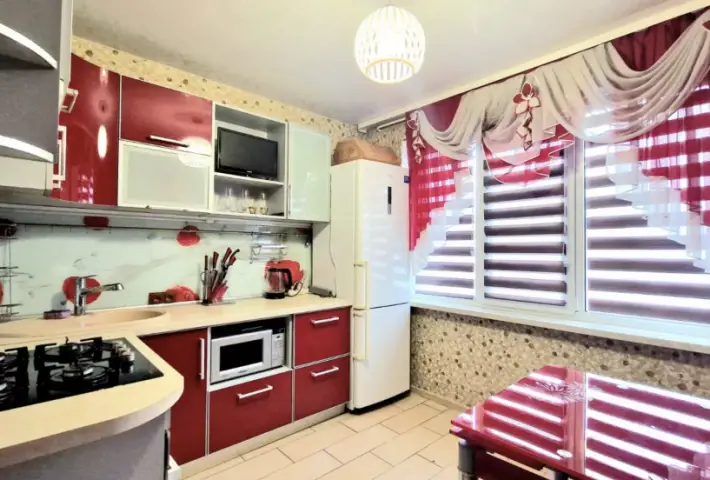 Гомель, проспект Космонавтов, 63, 3 комн.