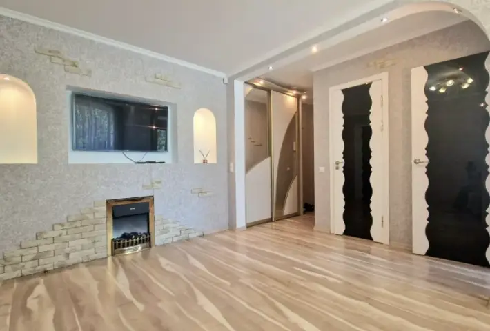 Гомель, проспект Победы, 23, 2 комн.