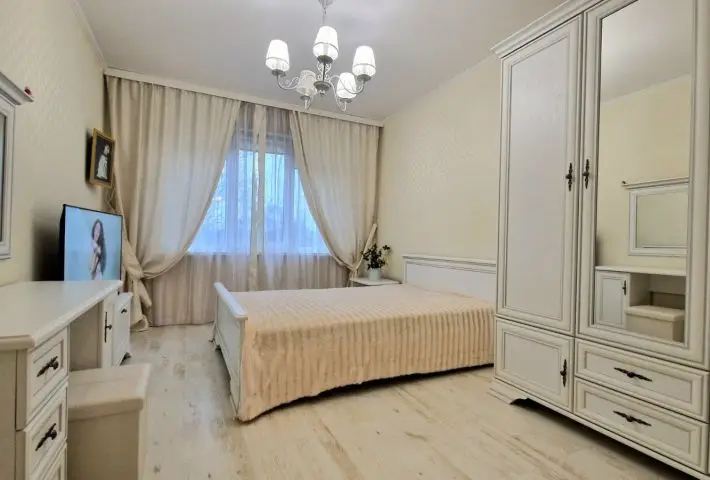 Гомель, улица Ильича, 194Б, 4 комн.